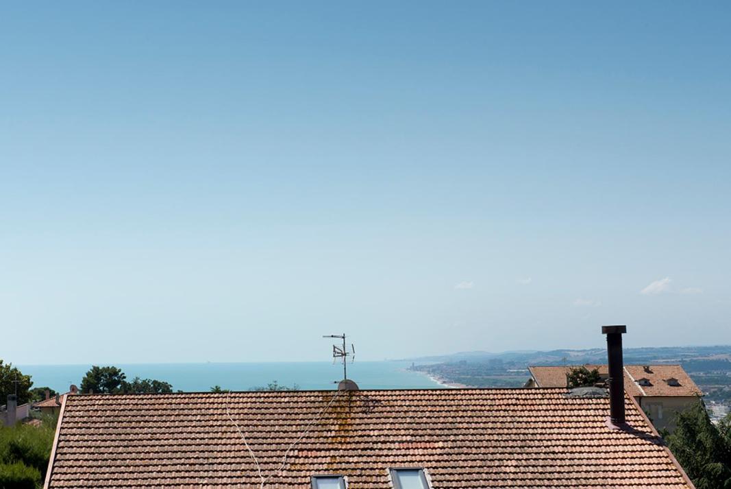 S270 - Sirolo, Quadrilocale In Centro Con Vista Panoramica Appartement Buitenkant foto